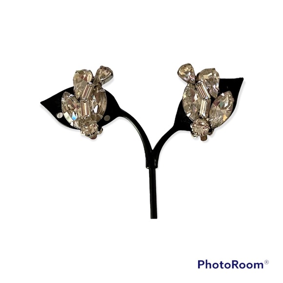 WEISS RHINESTONE EARRINGS WEDDING BRIDE HOMECOMING CLIPS - Picture 6 of 9